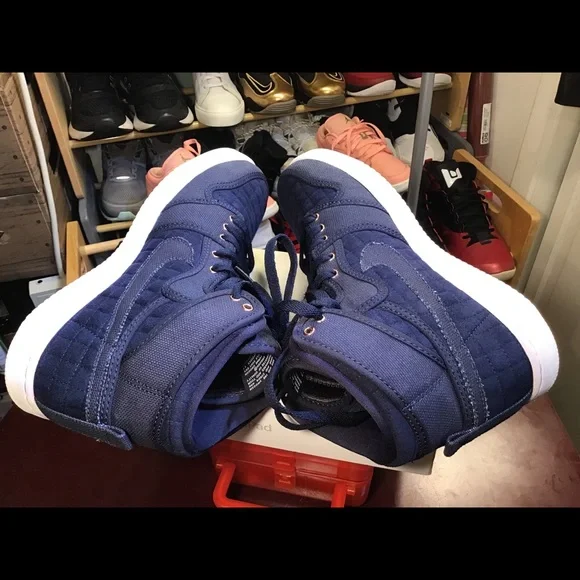 Jordan 1 RetroAJKO Blue Quilted - Picture 11 of 16